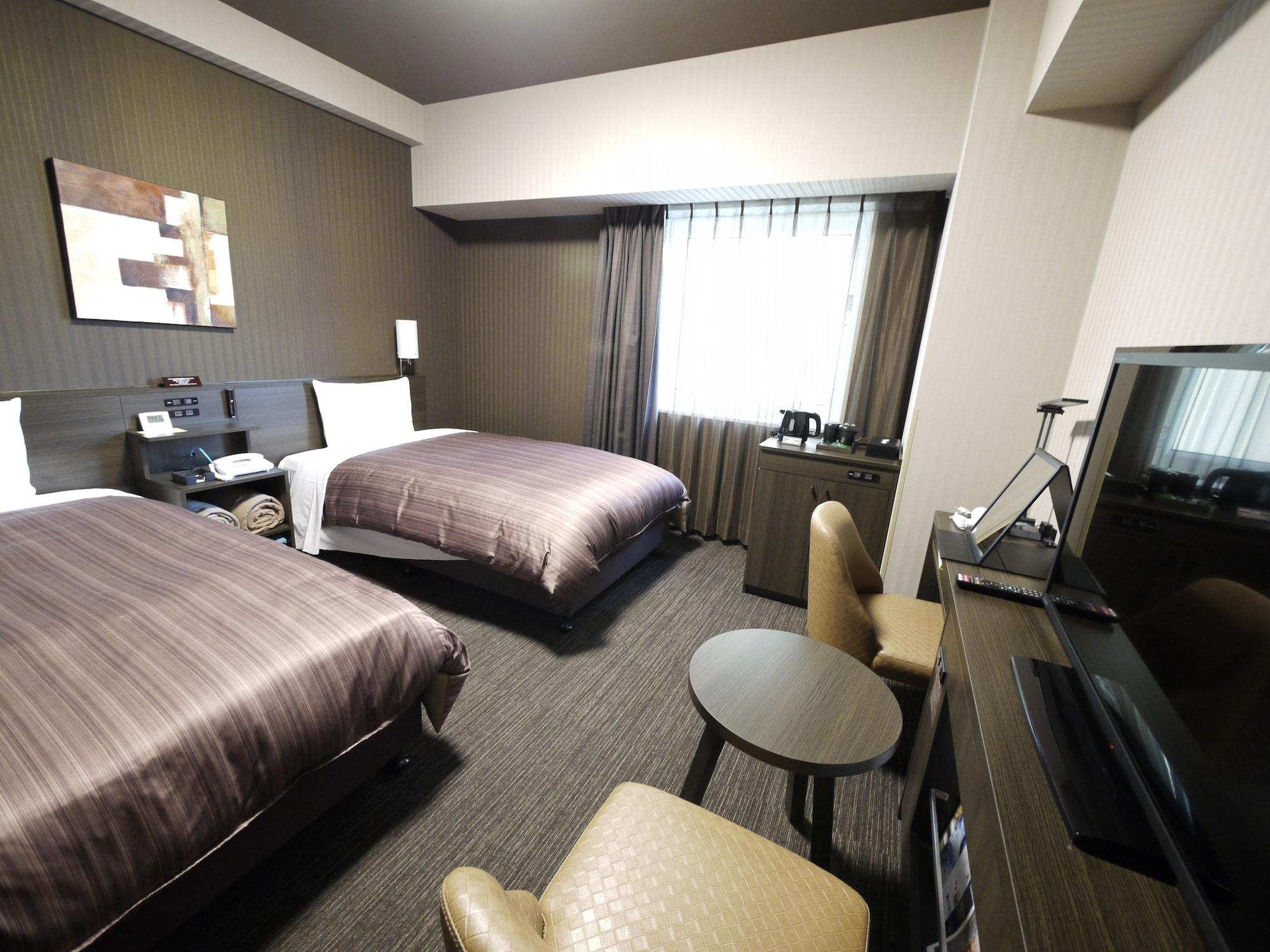 Hotel Route-Inn Chitose Ekimae Dış mekan fotoğraf