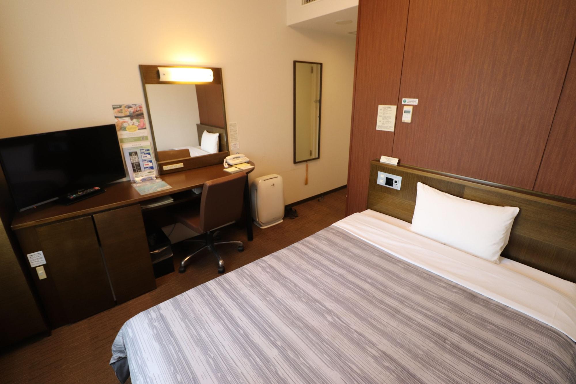 Hotel Route-Inn Chitose Ekimae Dış mekan fotoğraf