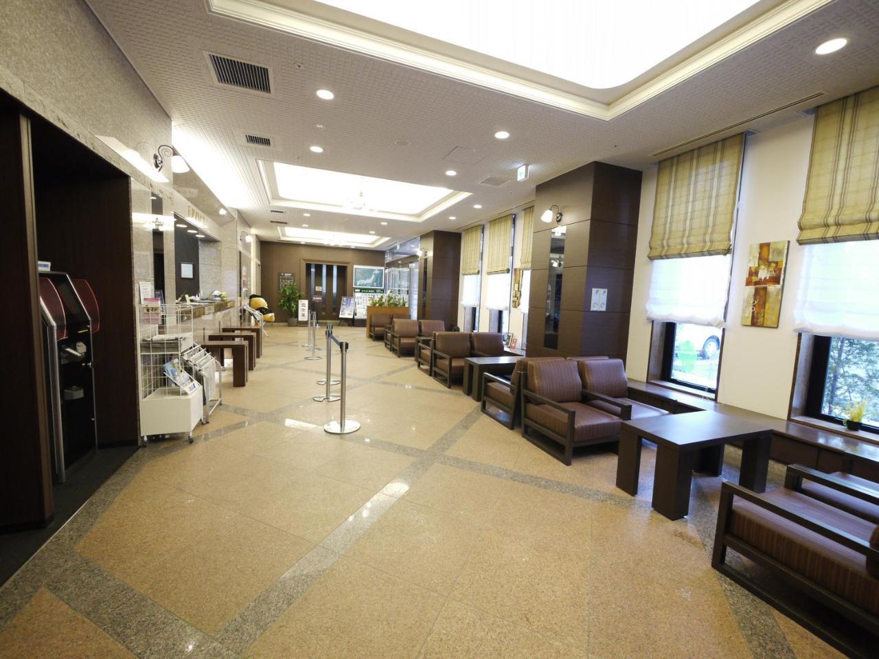 Hotel Route-Inn Chitose Ekimae Dış mekan fotoğraf