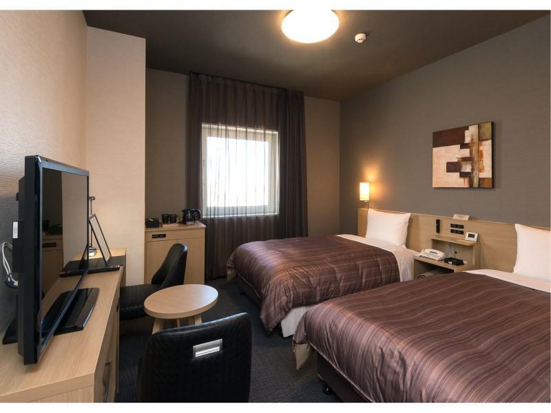 Hotel Route-Inn Chitose Ekimae Dış mekan fotoğraf
